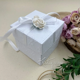 Dárková KRABIČKA na peníze ke svatbě bílá - lístky